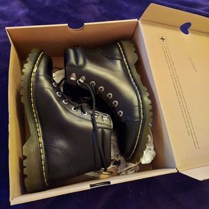 Dr. Martens Faora AirWair Combat boots NIB